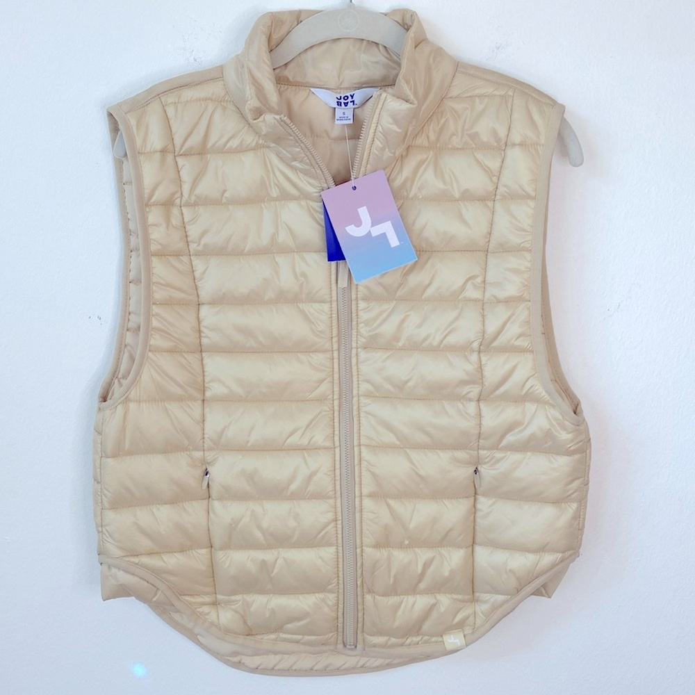 JoyLab Women’s Quilted Puffer Vest Ivory Size Small New With Tags!